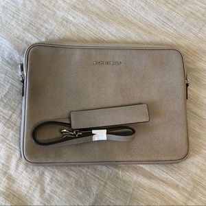 MICHAEL KORS - LAPTOP BAG